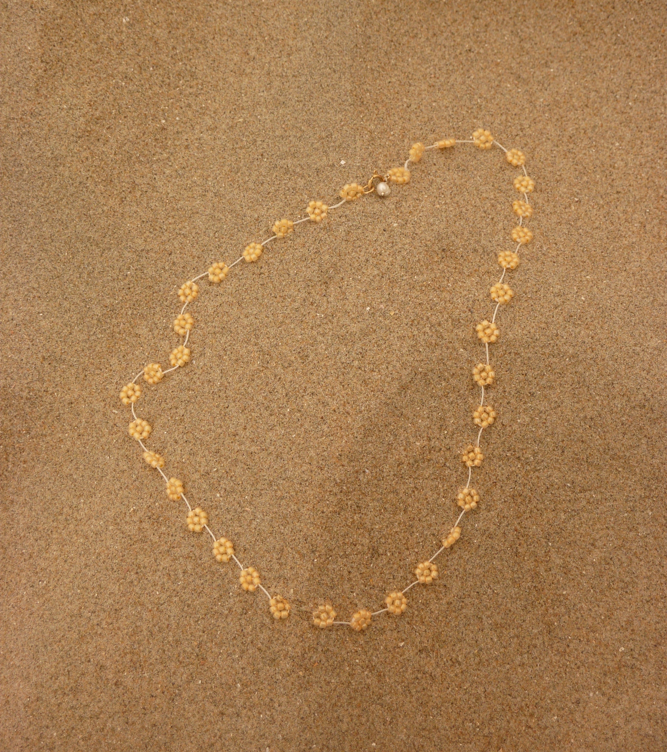 FIORI NECKLACE - PEACH SNACK