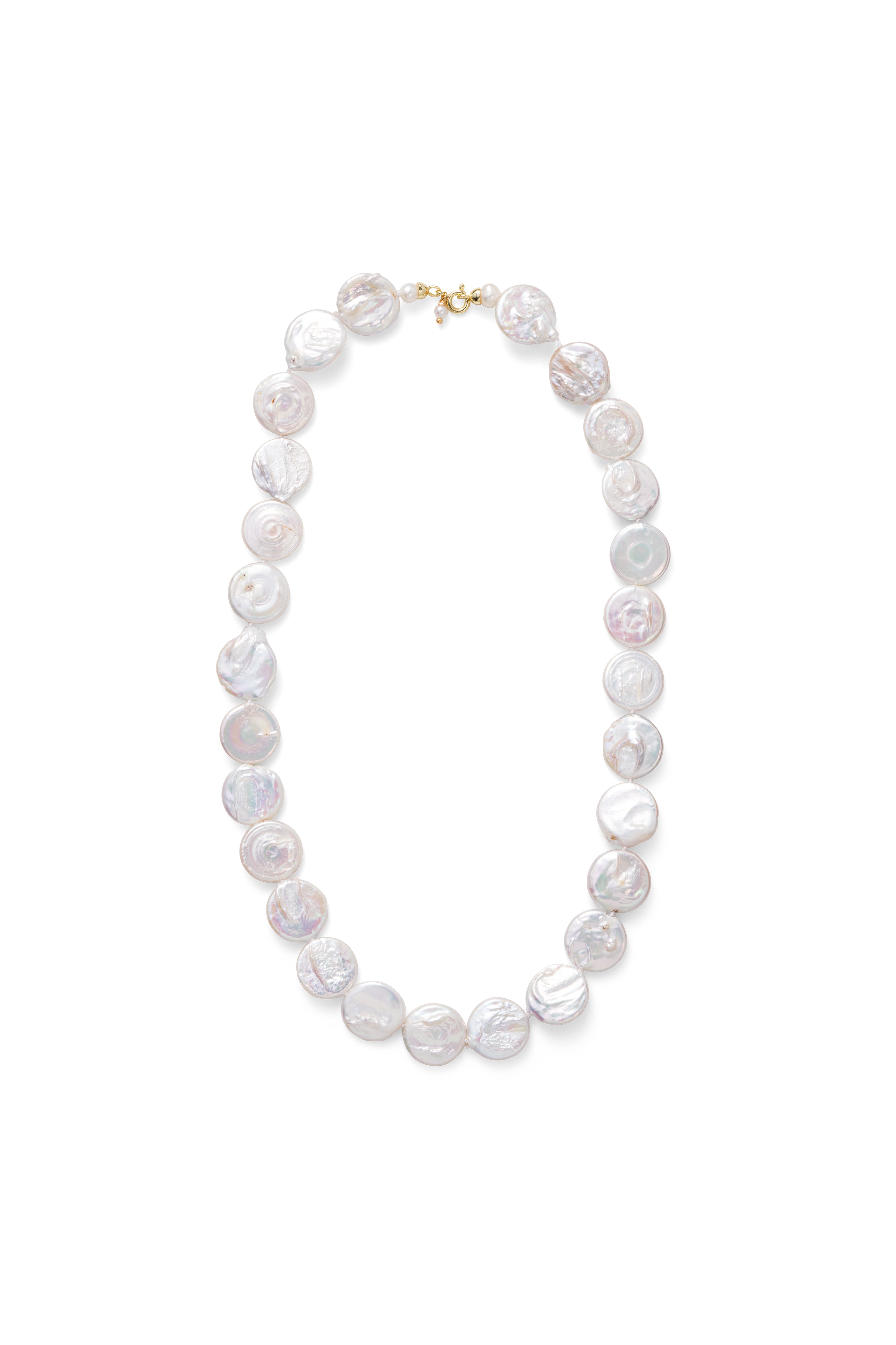 Labro Flat Pearl Necklace met natuurlijke platte zoetwaterparels